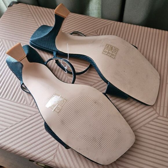 Urban Outfitters Heels Teal Textured Open Toe Strappy Cocktail Casual Wedding - Picture 10 of 12